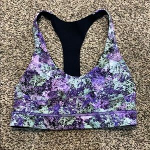 Lululemon sports bra